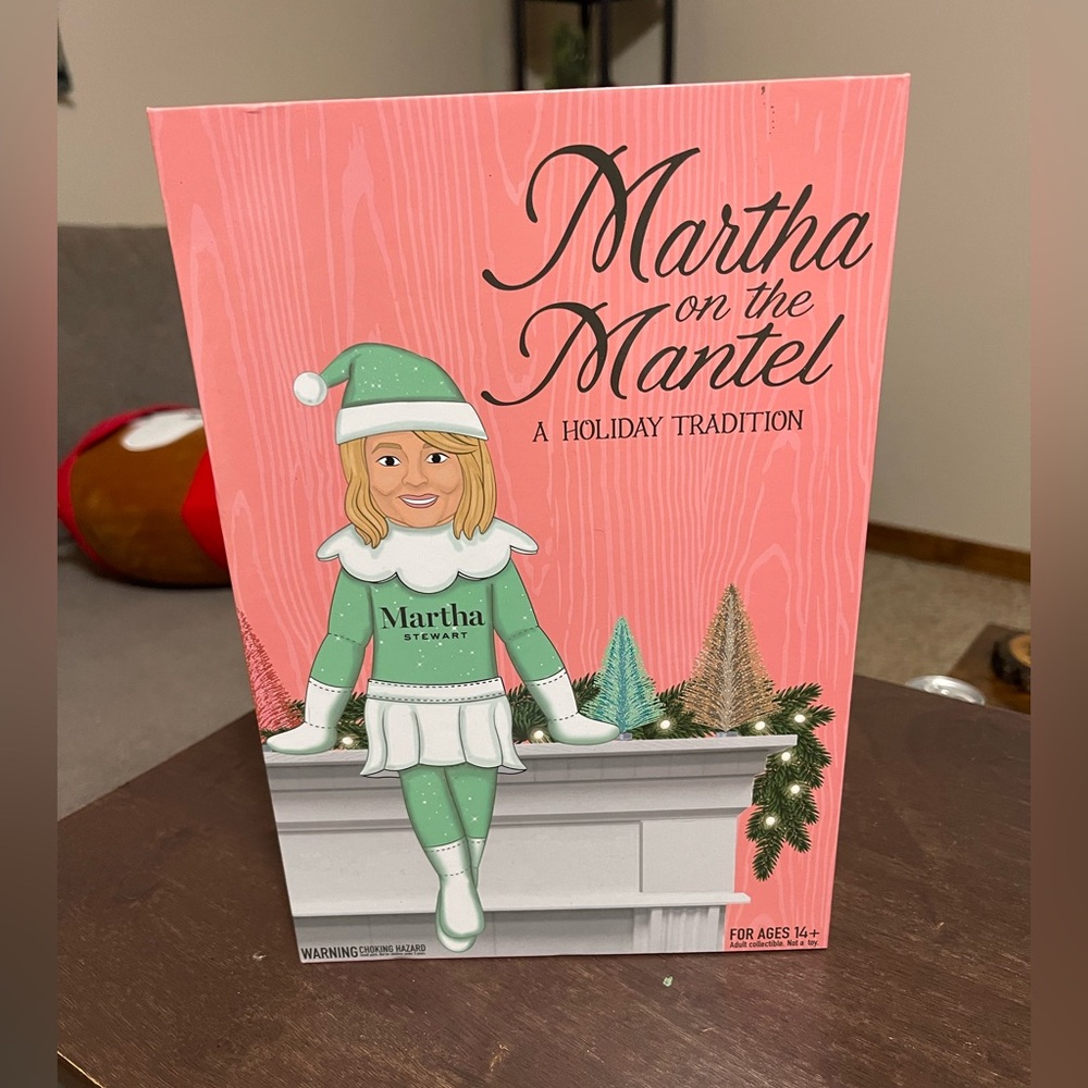 Martha Stewart Martha on the Mantel Set in EUC